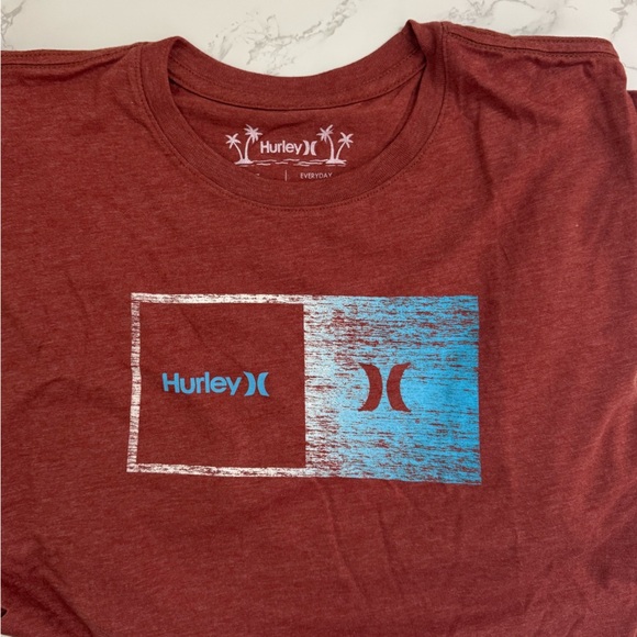 Hurley Mens Maroon and Blue Graphic Tee NWT Size L - Picture 2 of 7